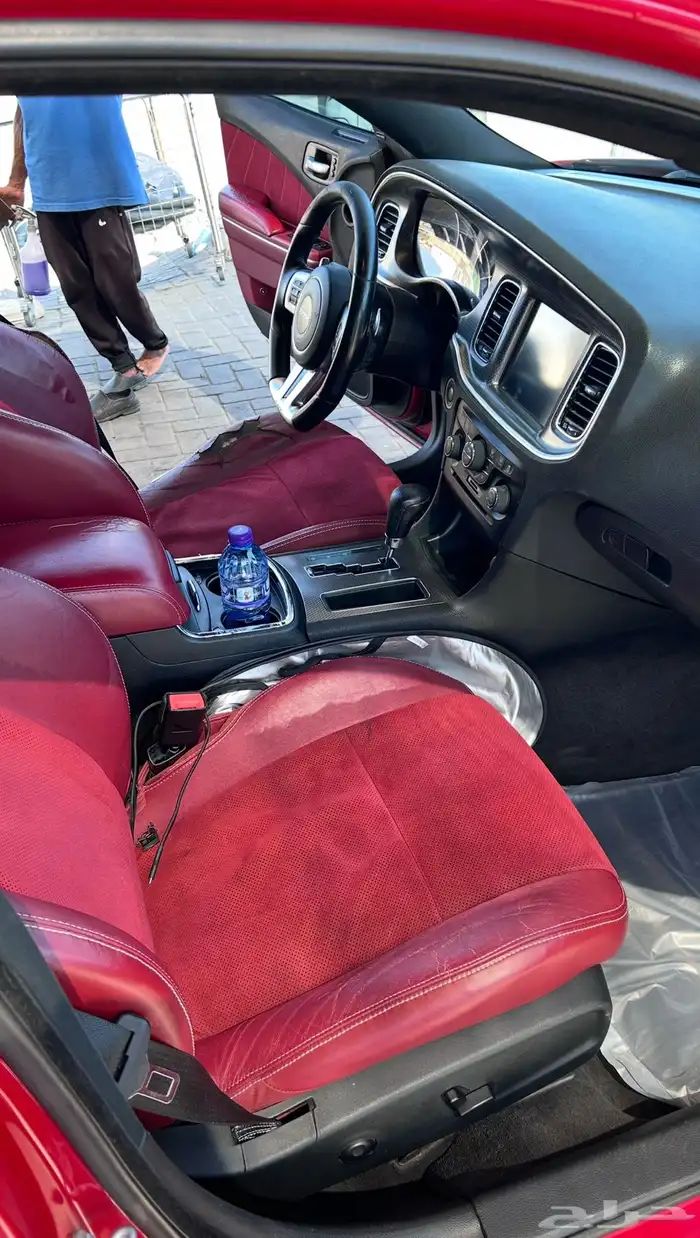 دودج تشارجر SRT 8