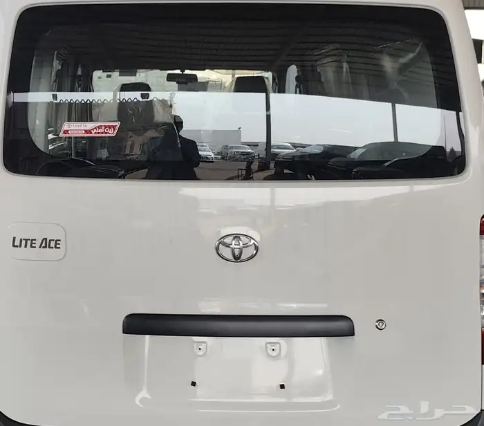 تويوتا لايت آيس 2025 - الخيار الأمثل للأعمال الصغيرة 5