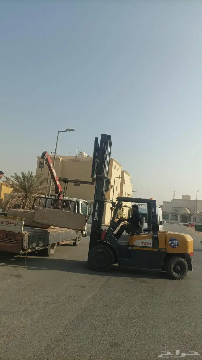 ايجار فوركلفت وكرينات وسيزرلفت للايجار الشهري واليومي معدات 2