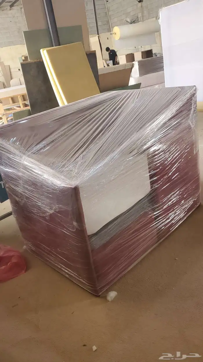 سرير اطفال تفصيل بالاضافه للمرتبه استخدام بسيط جدا 0