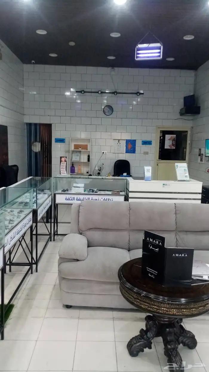 محل نظارات للبيع بلكامل 3