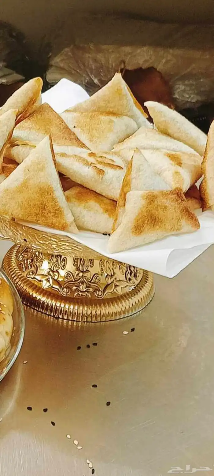 معلم خليه نحل 2