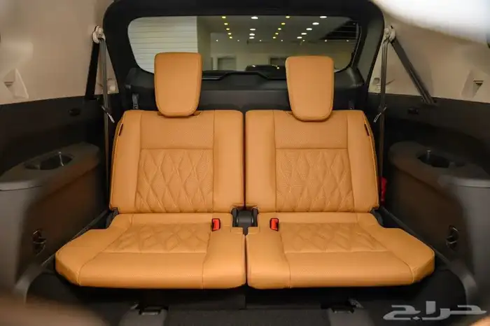 نيسان اكس تريل SV بلس دابل مقاعد جملي-سقف اسود موديل 2025 8