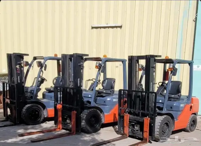 فوركلفت رافعة شوكية للايجار ايجار رافعات تأجير رافعات شوكية 5
