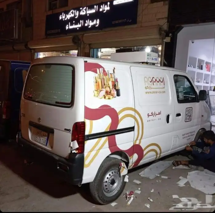 استيكر سيارات للعلامة التجارية 4