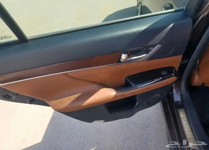 للبيع لكزس GS 350 موديل 2014 نظيف جدا 12
