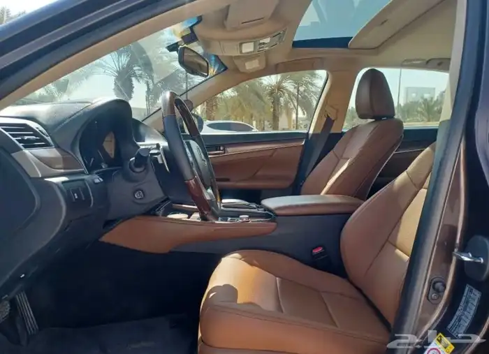 للبيع لكزس GS 350 موديل 2014 نظيف جدا 10