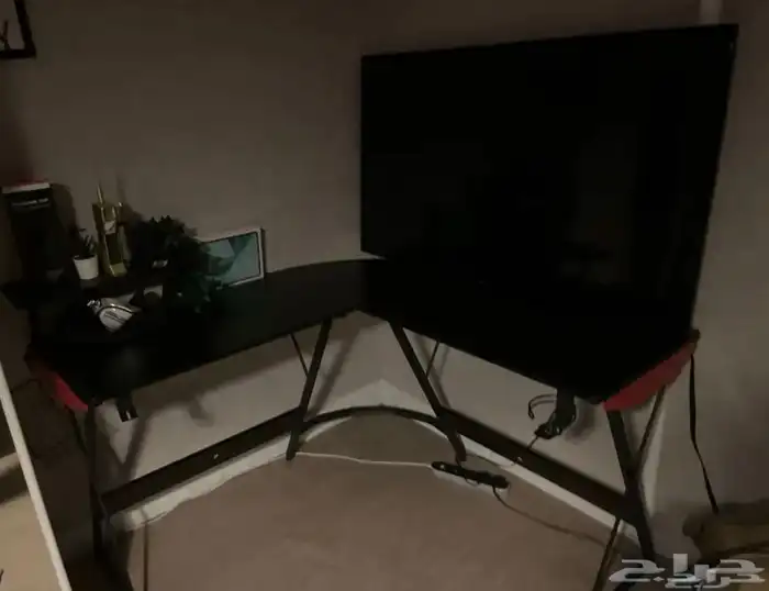 كرسي طاولة نظيفة 1