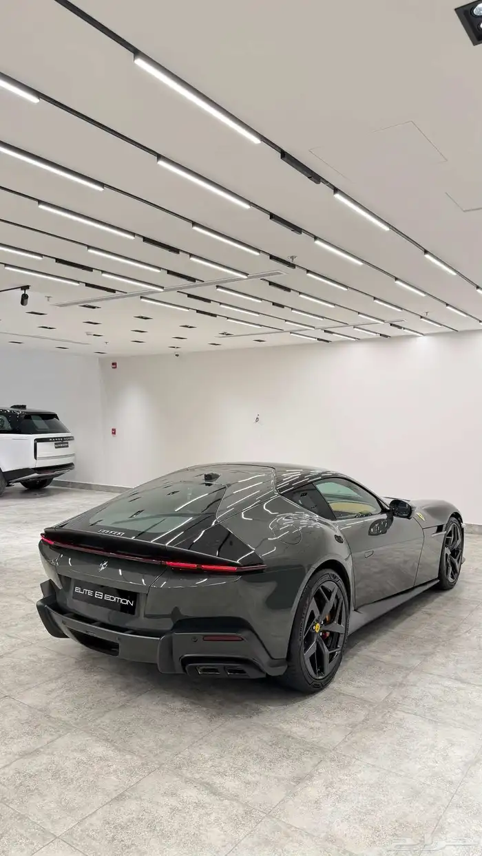 Ferrari 12 Cilindri 2025 4