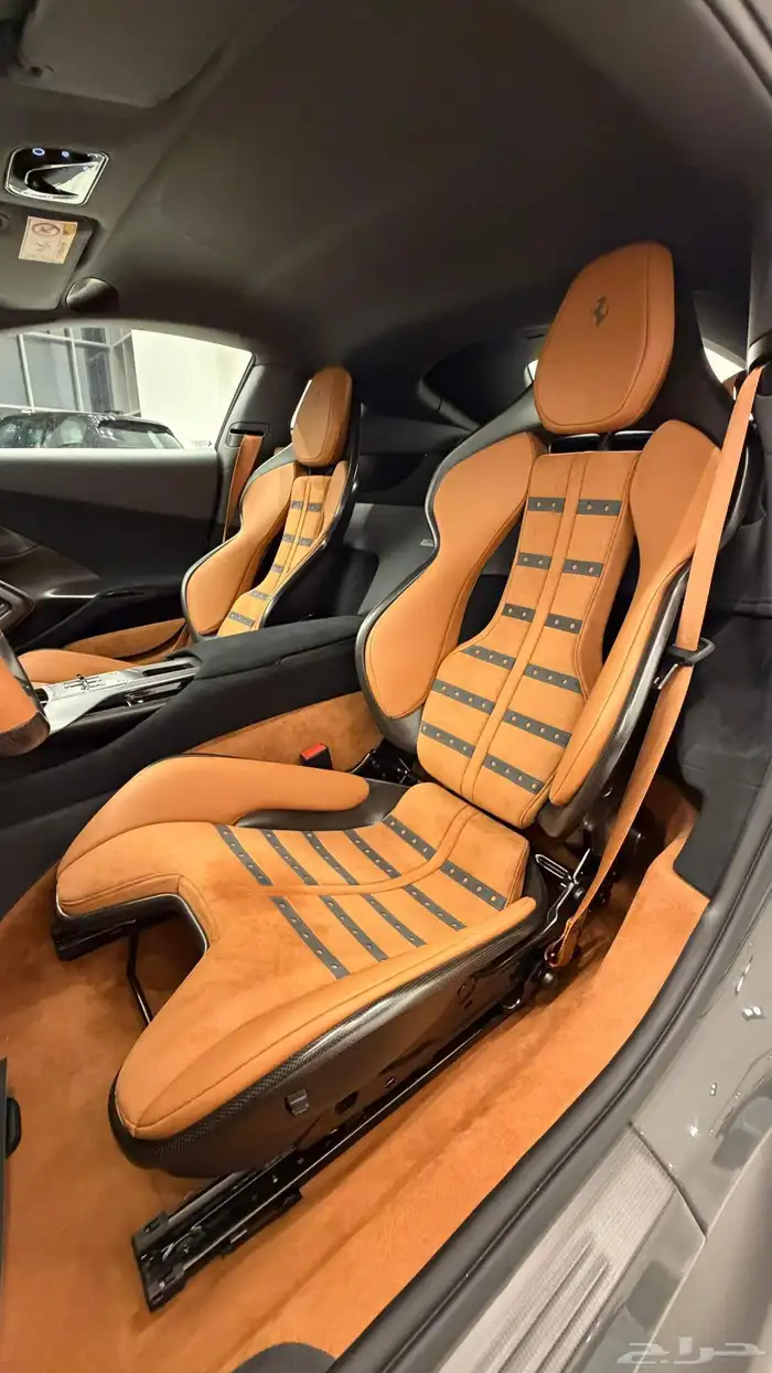 Ferrari 12 Cilindri 2025 15