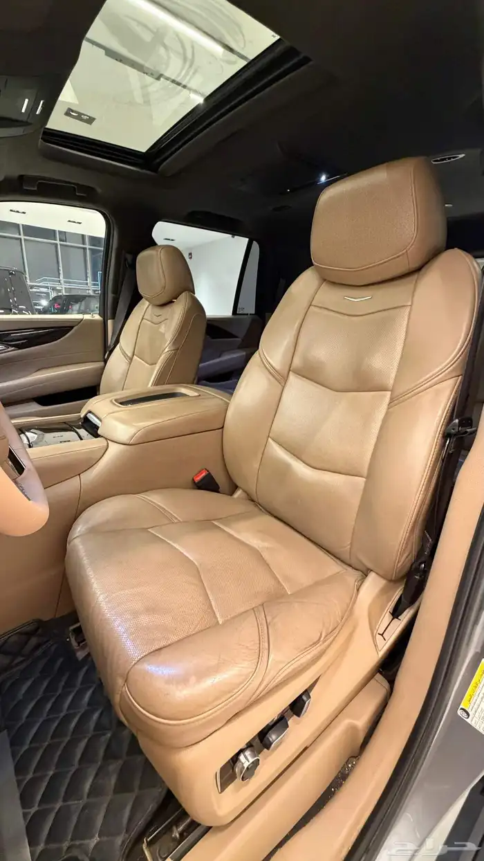 Cadillac Escalade Platinum 2020 8