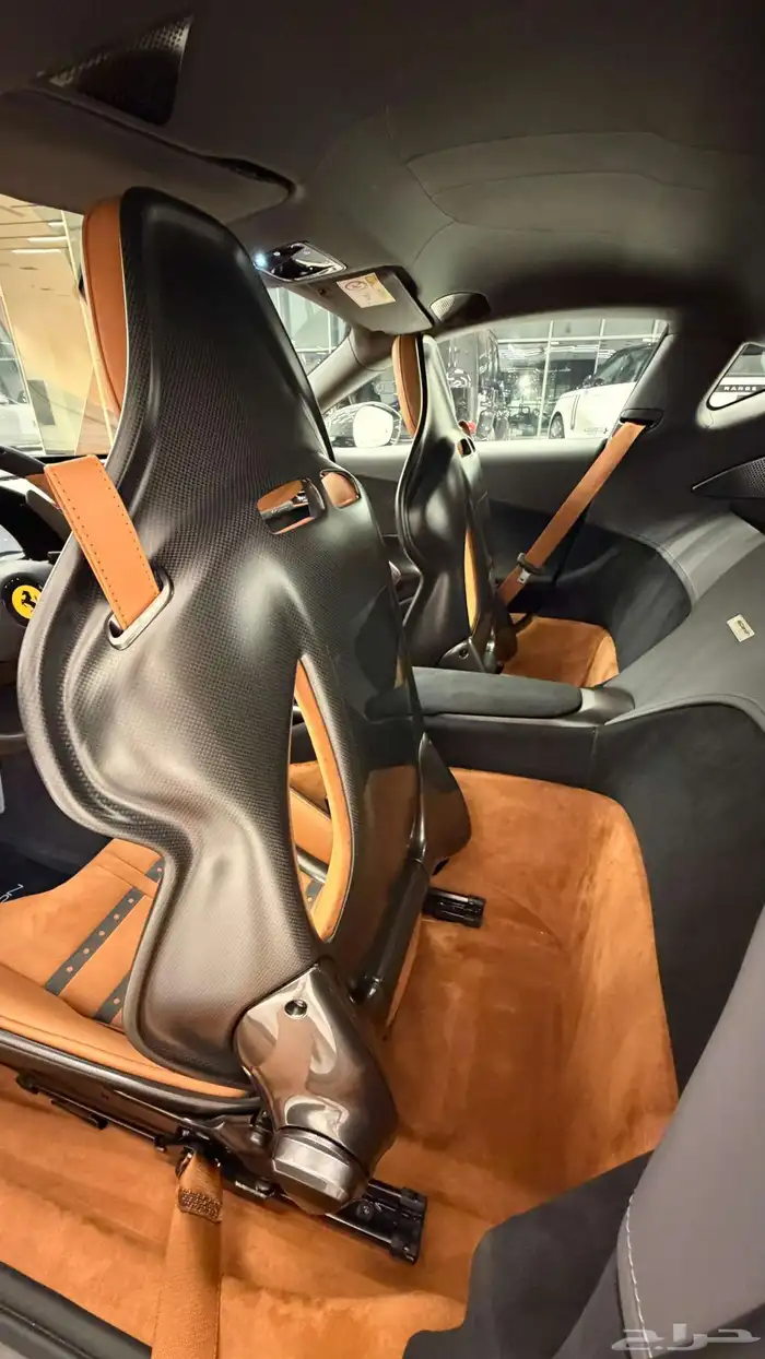 Ferrari 12 Cilindri 2025 17