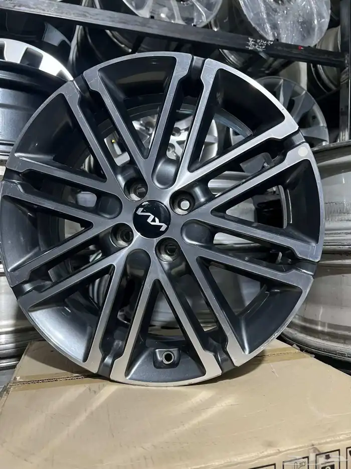 جنوط كيا ريو موديل 2019 مقاس 17 اصلي وكاله 4