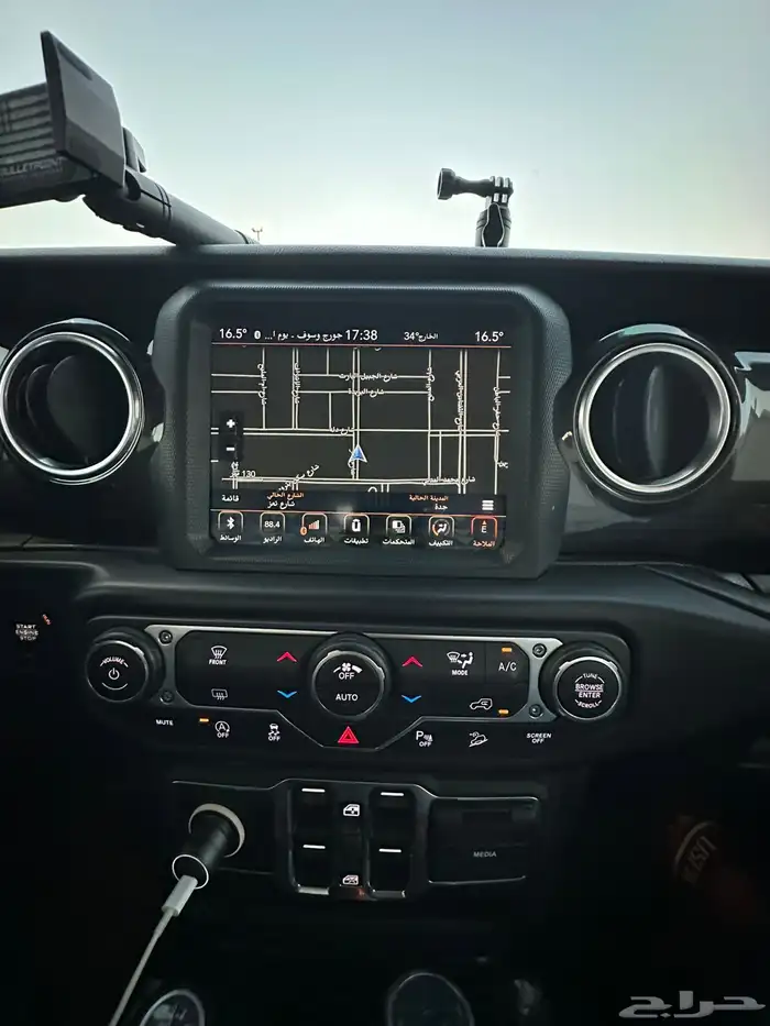 جيب رانجلر نايت ايجل 2019 8