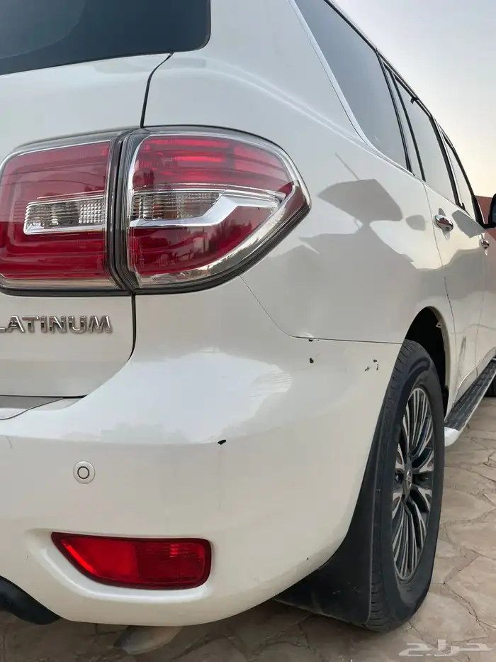 باترول بلاتينيوم موديل 2016 مكينة 320 ممشى قليل 2