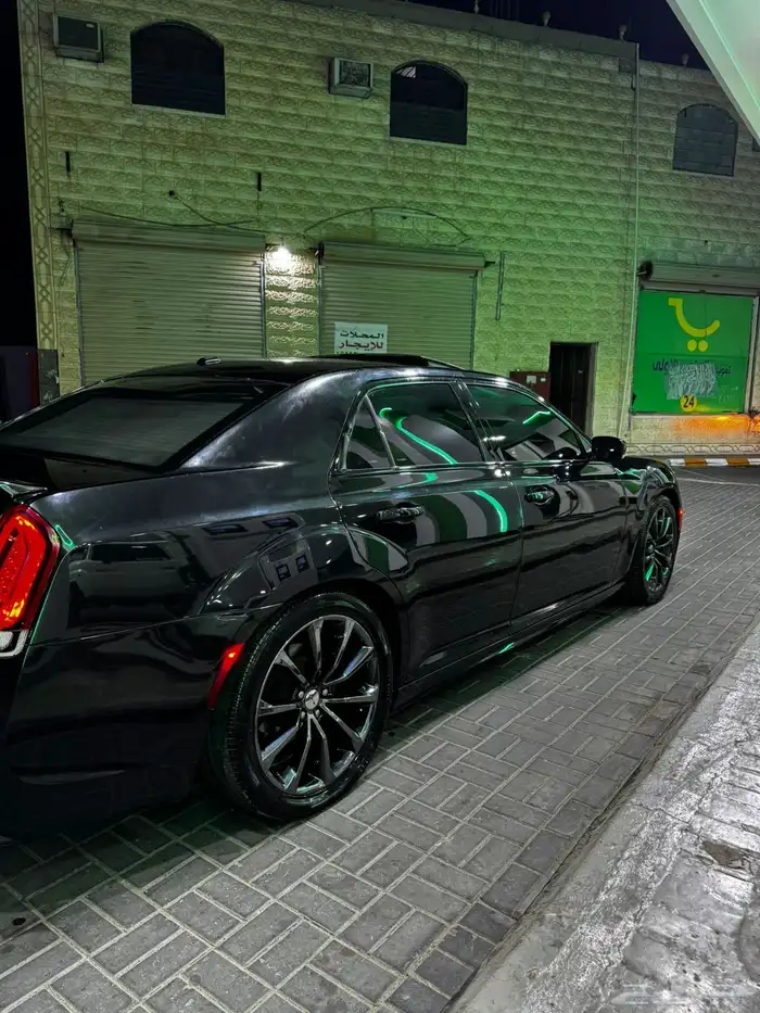 اقبل سيارة للبدل انترا 10