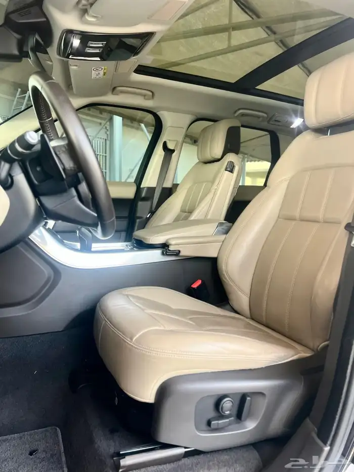 رنج روفر سبورت خليجي 2021 موجودة بدبي 4