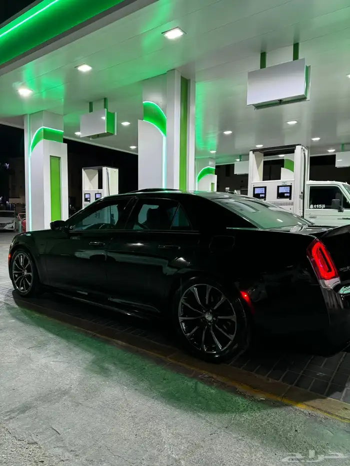 اقبل سيارة للبدل انترا 5