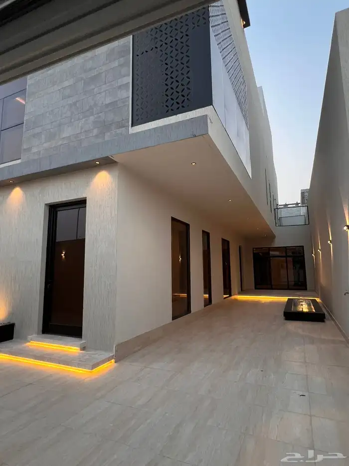 فلل للبيع بحي واحه الشرقية ( الشعلة ) 1