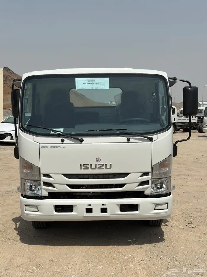 ايسوزو دينا 5 طن شاص طويل 2025 2