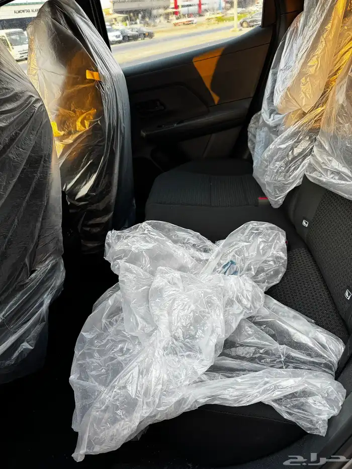 نيسان كيكس 2025 8