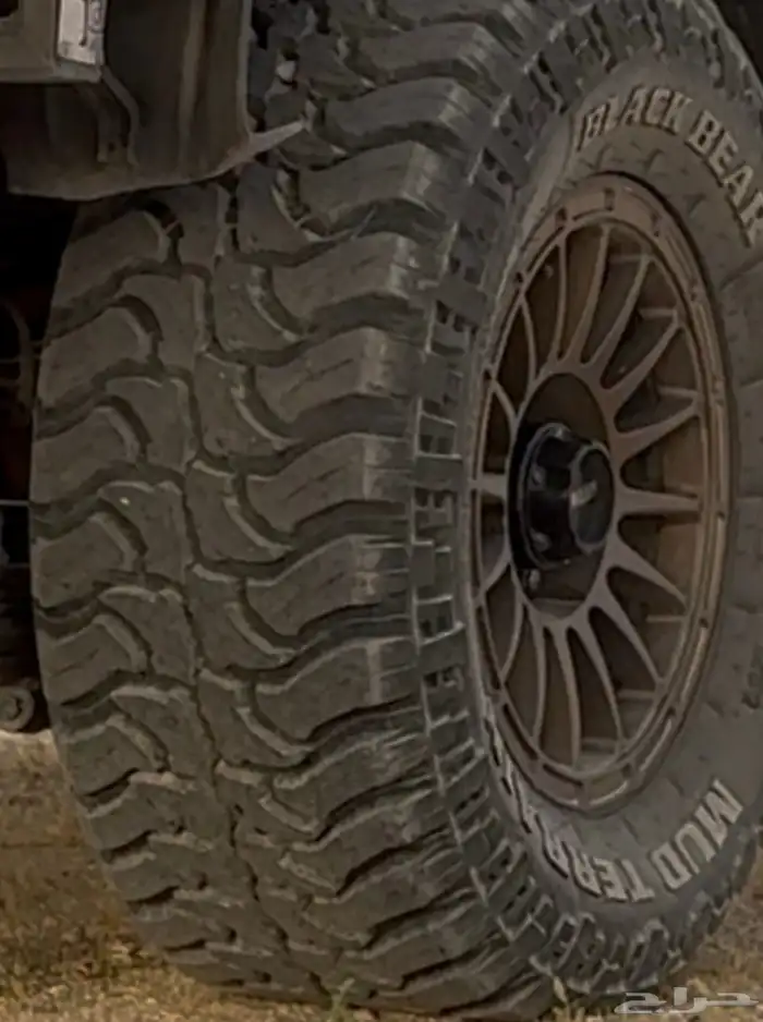 اربع كفرات حجرية بلاك بير 285 70 17 0