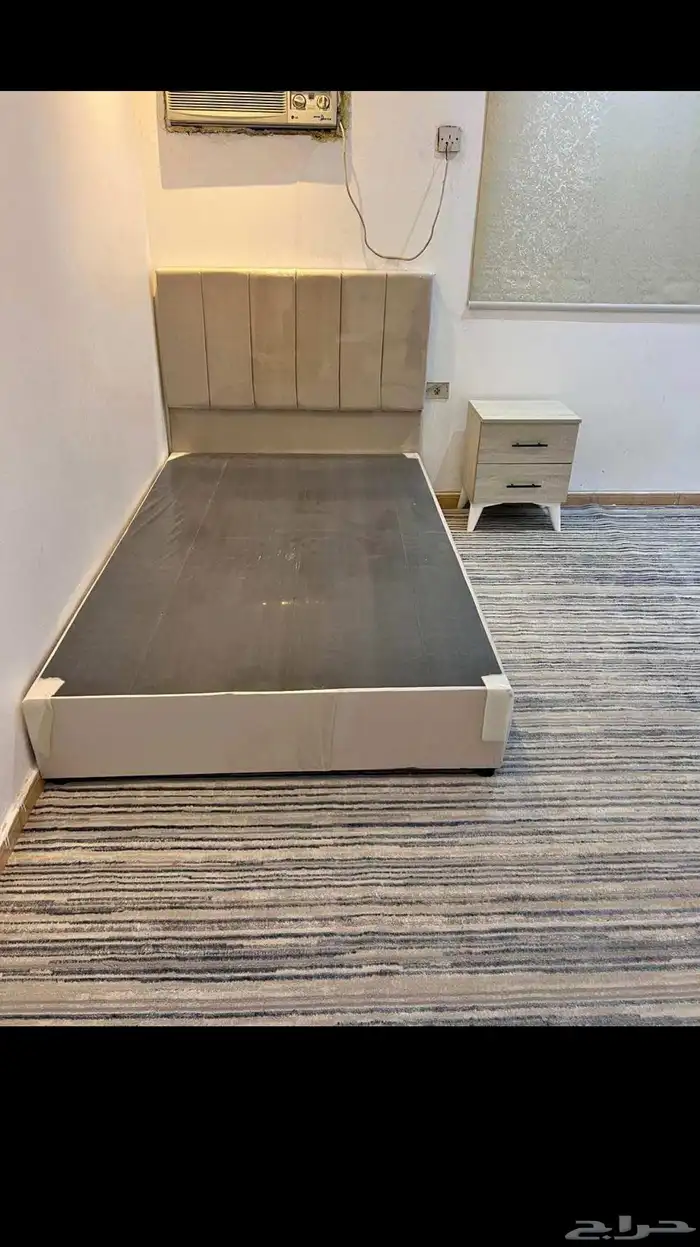 سرير نفر ونص مع مرتبه موجود جديد ايلون موجود 1