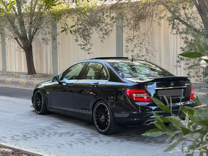 للبيع مرسيدس c63 2010 AMG 3