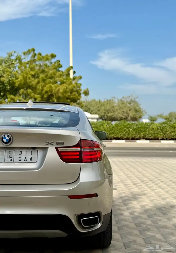 بي ام X6 مديل 2013 قمة بالنضافة 18