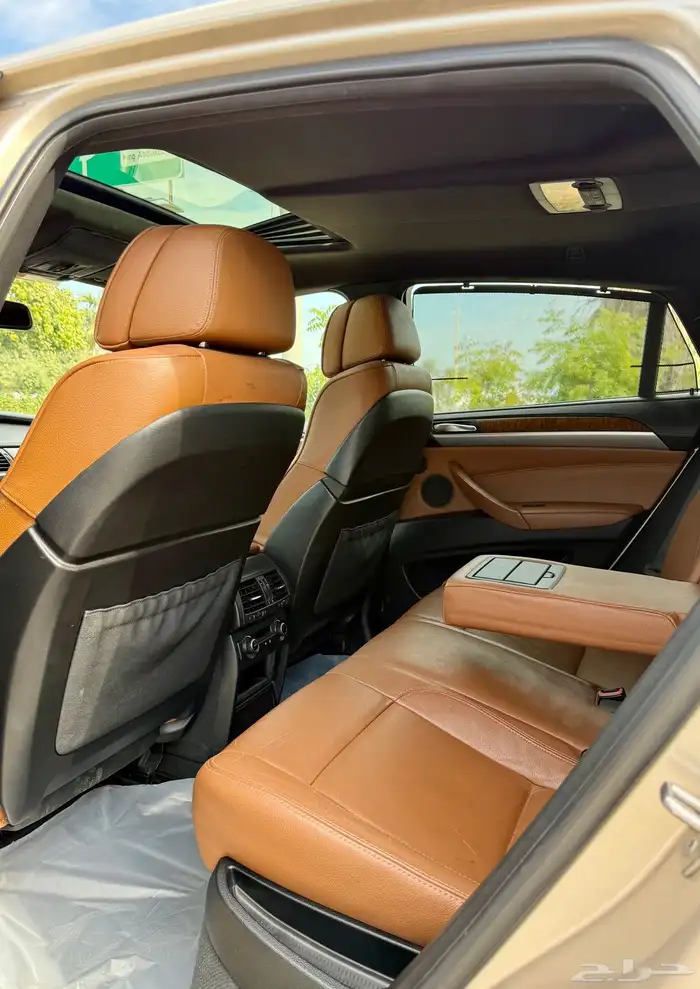 بي ام X6 مديل 2013 قمة بالنضافة 10