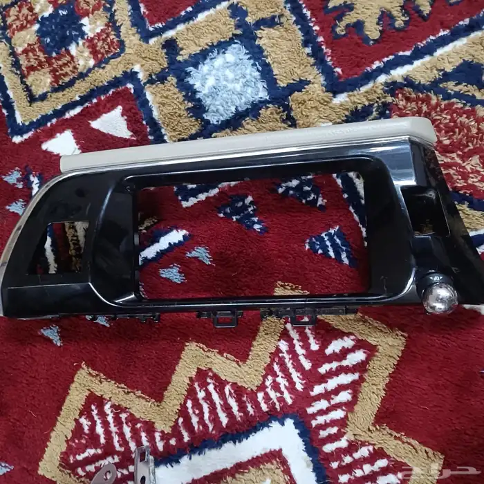 شاشه و ديكور كورلا 1