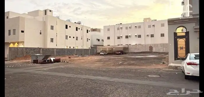 ارض سكنية للبيع حي الدفاع 0