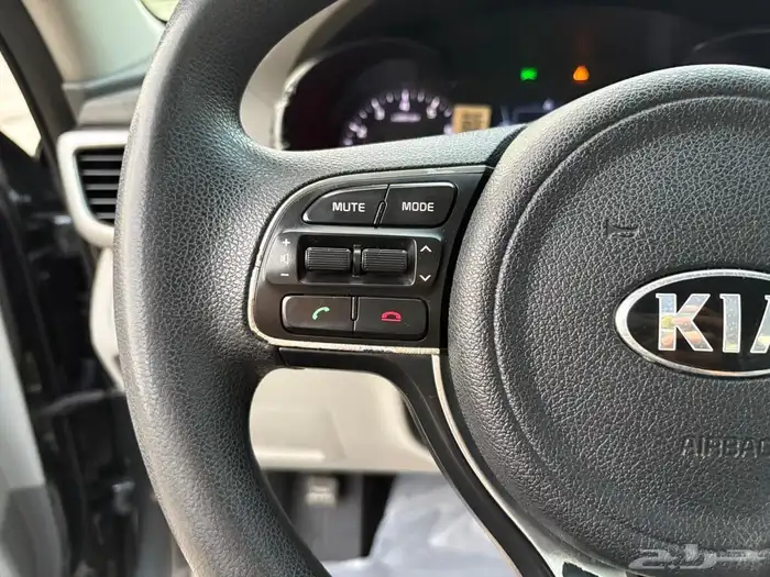 كيا اوبتيما 2017سوح نظيفة جدا 45