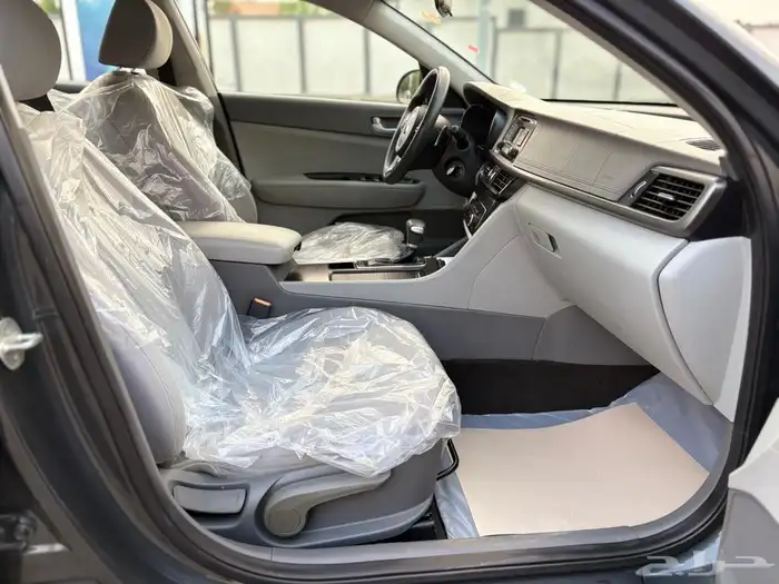 كيا اوبتيما 2017سوح نظيفة جدا 36