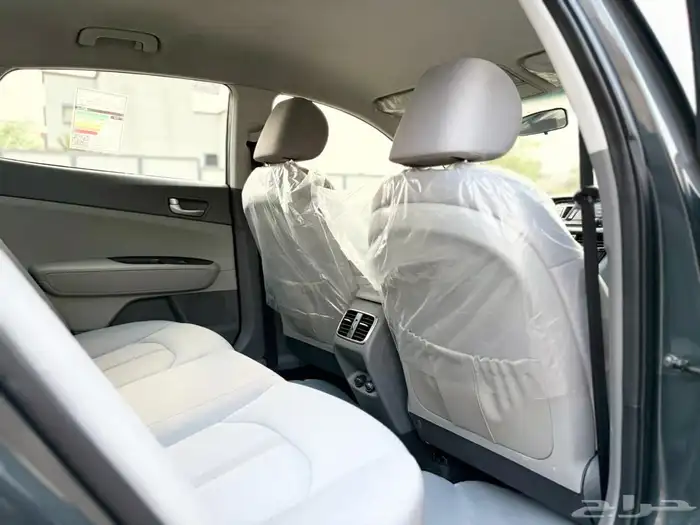 كيا اوبتيما 2017سوح نظيفة جدا 31