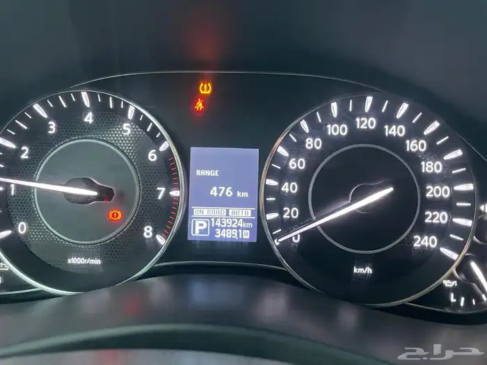 باترول بلاتينيوم موديل 2016 مكينة 320 ممشى قليل 7