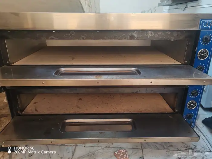 معدات مستعملة للبيع 1