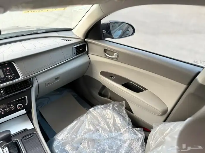 كيا اوبتيما 2017سوح نظيفة جدا 35