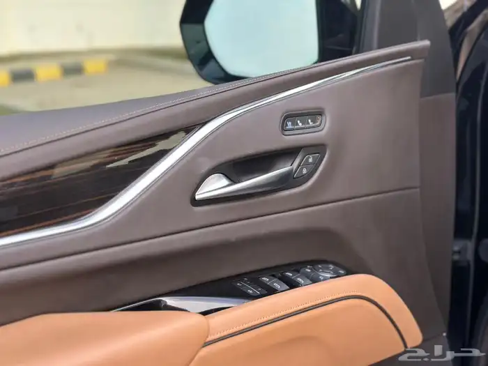 كاديلاك اسكاليد بريميوم سبورت 2024 شبه جديد 19