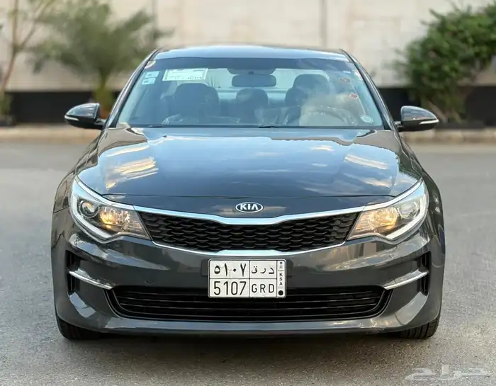 كيا اوبتيما 2017سوح نظيفة جدا 13