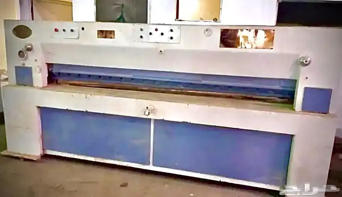 مكبس حراري طبقتين مقاس 3 متر ومقص كبير وماكينه خياطه 1