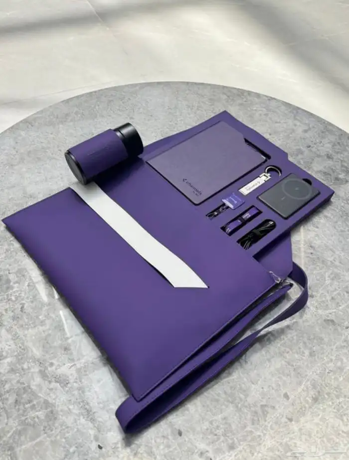 هدايا حقائب موظفين 0