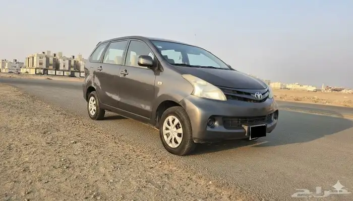 تويوتا افانزا 2015 1