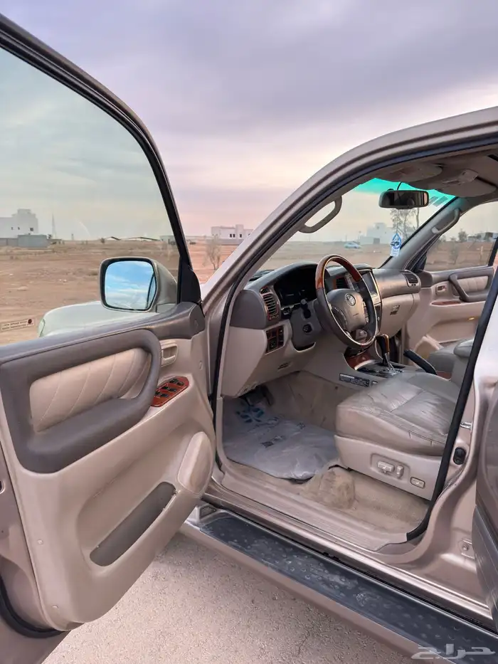 لاندكروزر 2006 VXR 9