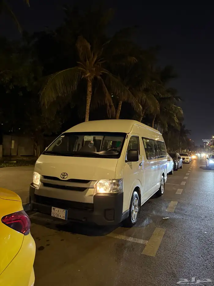 باص للإيجار مع السائق 0