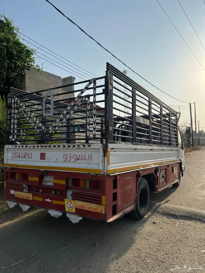 صندوق دينا إيسوزو مستعمل للبيع 1