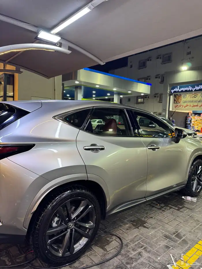Lexus NX 2022 Hybrid 350h AWD 10