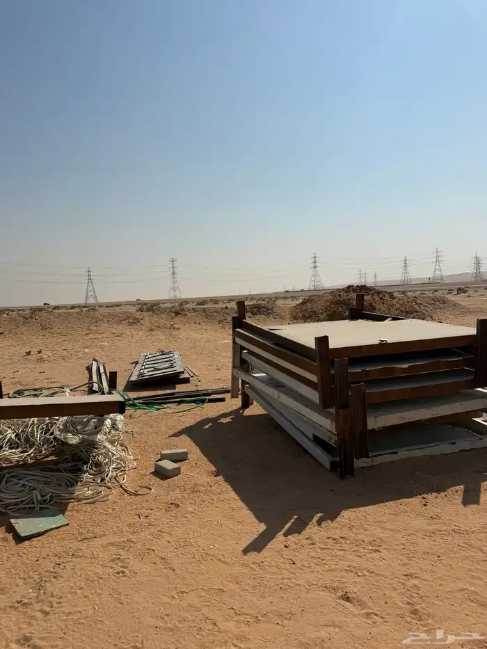 للبيع مجموعة من المواد والحديد و التكيف وغيره لمشروع منتهي 3