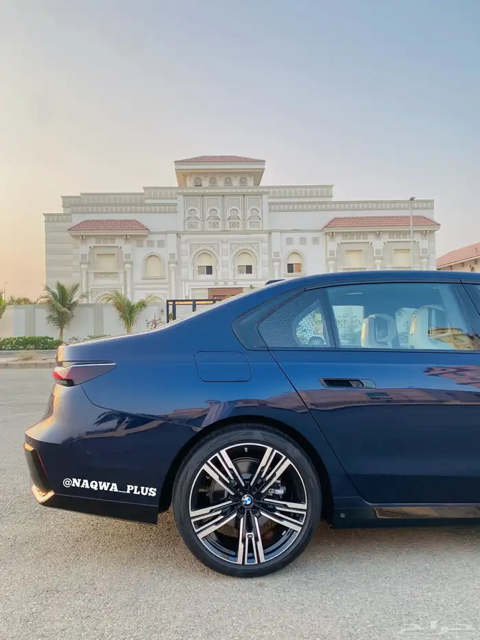 (تم البيع) BMW 735 ممشى 500 كيلو فقط كت M 38