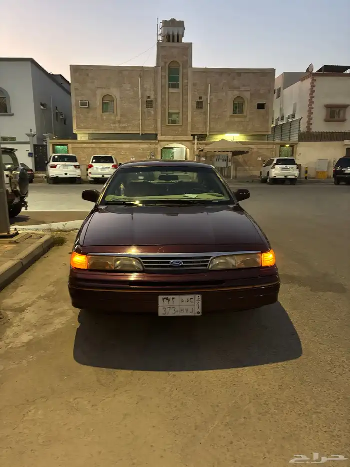 فورد كراون فكتوريا موديل 1994 13
